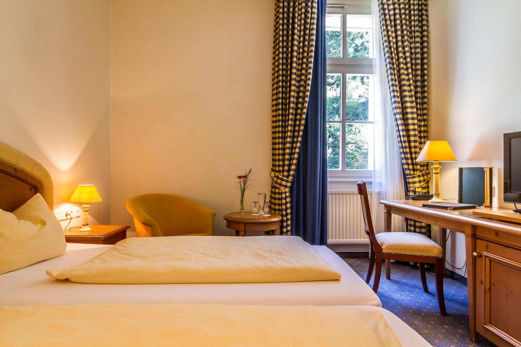 Waldhotel Bad 술츠부르크 외부 사진