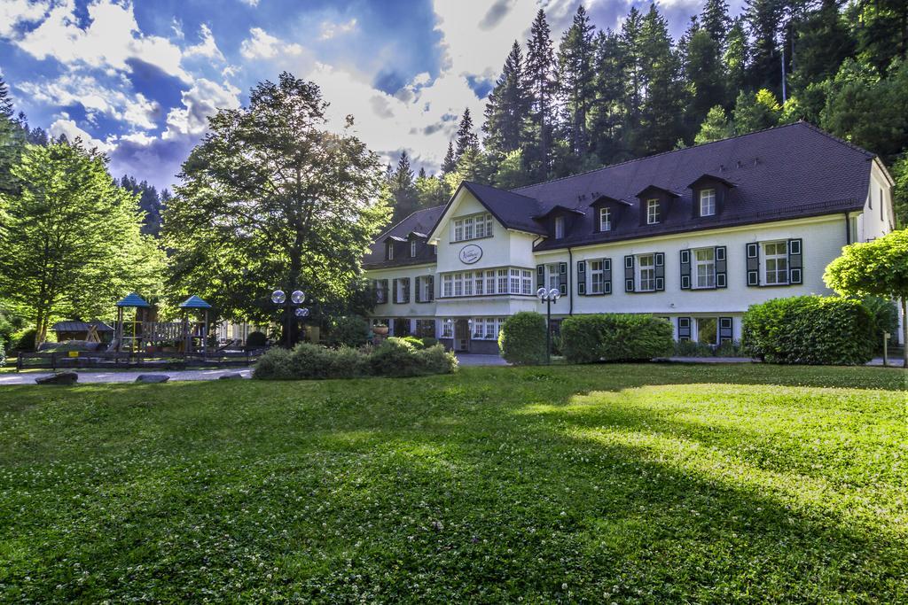 Waldhotel Bad 술츠부르크 외부 사진